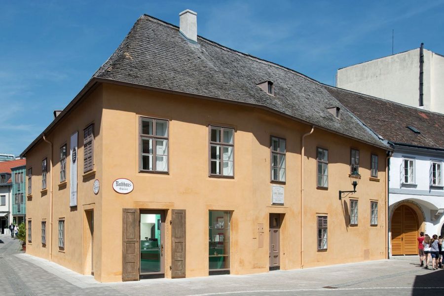 Beethovenhaus Baden - Beethoven verbrachte einige Jahre lang den Som- mer in der Kurstadt Baden. © Christian Schörg